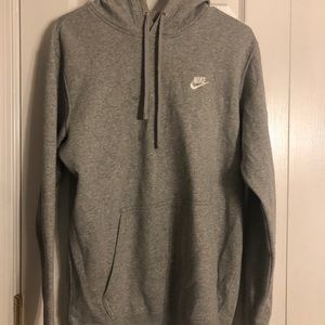 grey nike sweatshirt